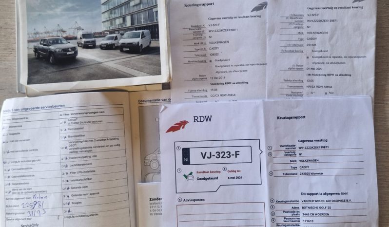 
								Volkswagen Caddy 1.6 TDI klima full									