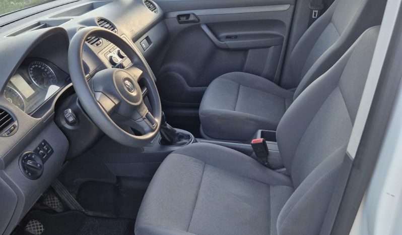 
								Volkswagen Caddy 1.6 TDI klima full									