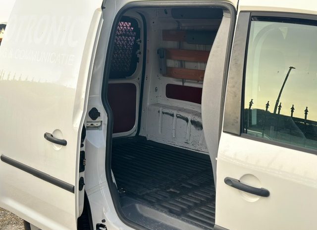 
								Volkswagen Caddy 1.6 TDI klima full									