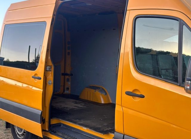 
								Volkswagen Crafter 2.0 TDI L2H2 full									