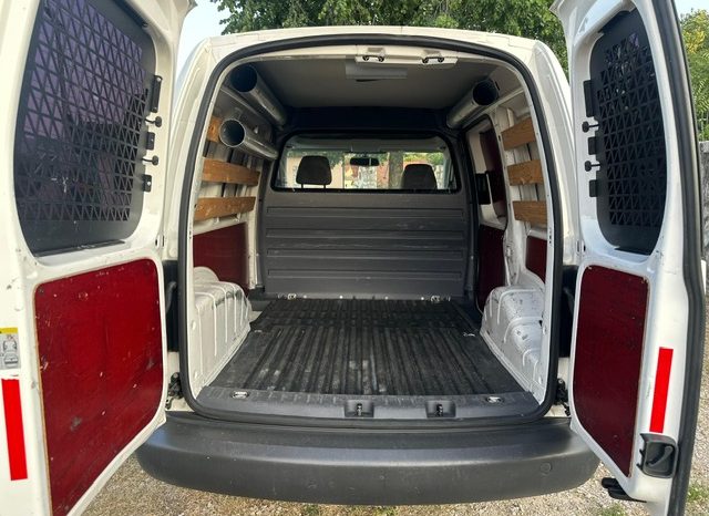 
								Volkswagen Caddy 1.6 TDI klima full									
