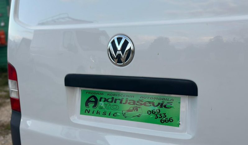
								Volkswagen Transporter 2.0 TDI full									