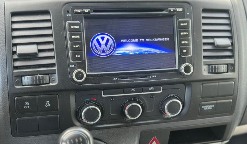 
								Volkswagen Transporter 2.0 TDI full									