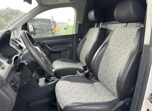 
								Volkswagen Caddy Maxi 1.6 TDI full									