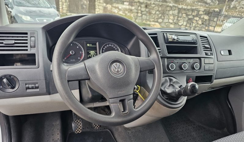 
								Volkswagen Transporter 2.0 TDI 103 KW full									