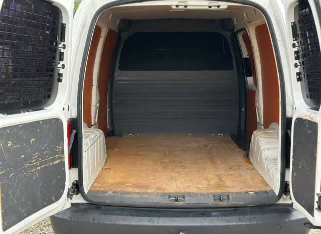 
								Volkswagen Caddy Maxi 1.6 TDI full									