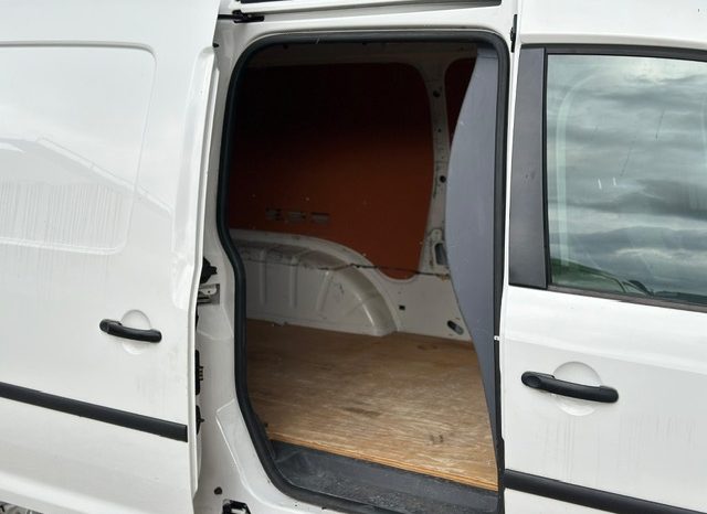 
								Volkswagen Caddy Maxi 1.6 TDI full									