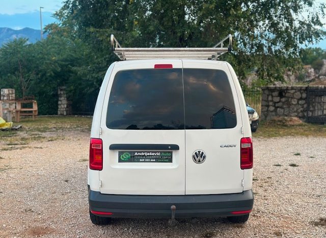 
								Volkswagen Caddy Maxi 1.6 TDI full									