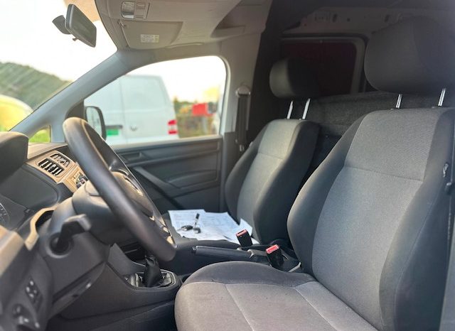 
								Volkswagen Caddy Maxi 1.6 TDI full									