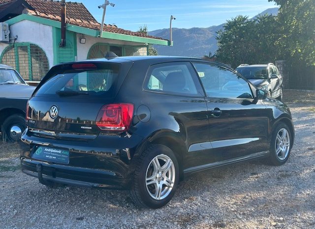 
								Volkswagen Polo 1.2 TDI full									
