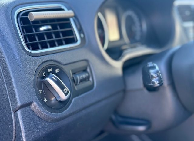 
								Volkswagen Polo 1.2 TDI full									