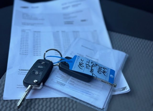 
								Volkswagen Polo 1.2 TDI full									