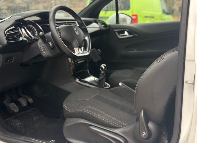 
								Citroen DS3 1.6 HDI full									